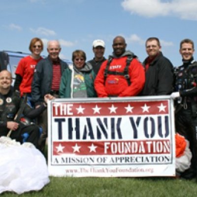 Kendall with the skydivers