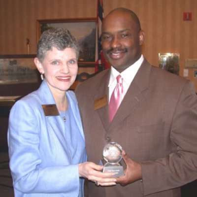 Kendall C. Wright receives the National Speakers Association’s - OH Award Christine Zust 